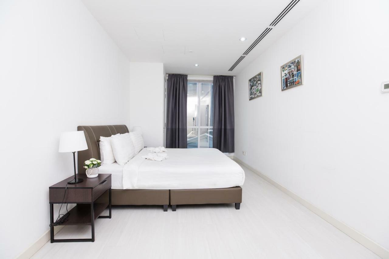 Binjai 8 Klcc By Psm Luxury Suites Kuala Lumpur Exteriör bild