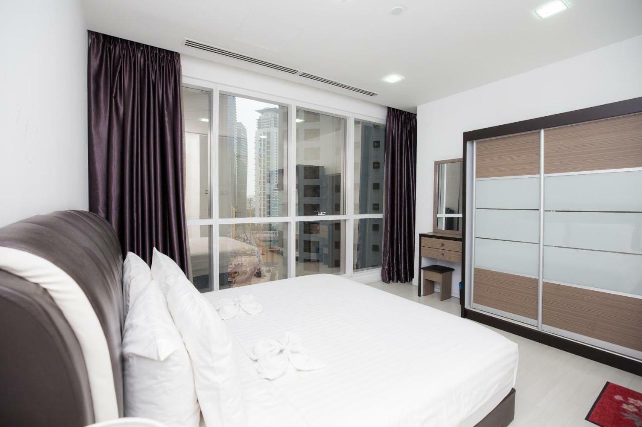 Binjai 8 Klcc By Psm Luxury Suites Kuala Lumpur Exteriör bild