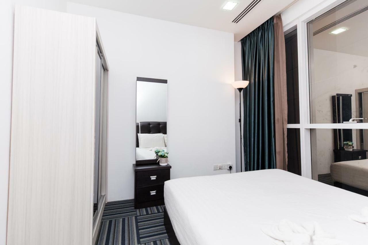 Binjai 8 Klcc By Psm Luxury Suites Kuala Lumpur Exteriör bild
