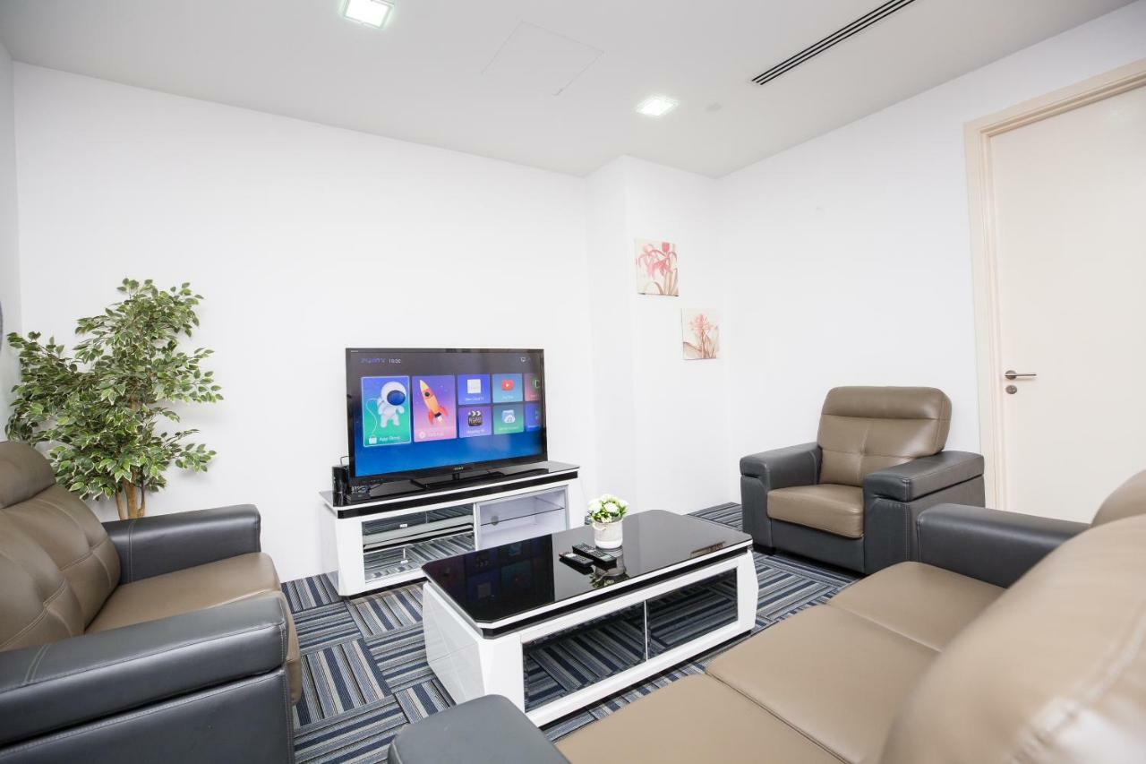 Binjai 8 Klcc By Psm Luxury Suites Kuala Lumpur Exteriör bild
